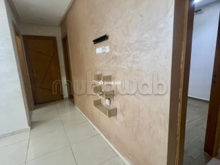 Superbe appartement à louer en Centre. Superficie 90 m². Conciergerie à disposition, système de climatisation - Appartement à louer - Kenitra