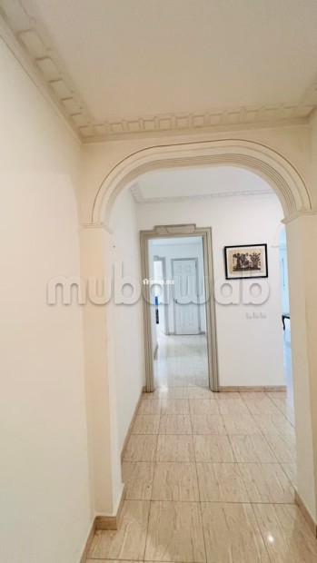 Location d'un appartement à Triangle d'Or. 2 pièces confortables. Conciergerie à disposition, système de climatisation - Location Immobilier - Casablanca - photo 3