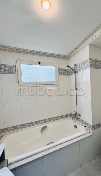 Location d'un appartement à Triangle d'Or. 2 pièces confortables. Conciergerie à disposition, système de climatisation - Location Immobilier - Casablanca - photo 7