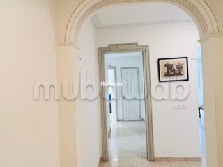 Location d'un appartement à Triangle d'Or. 2 pièces confortables. Conciergerie à disposition, système de climatisation - Appartement à louer - Casablanca