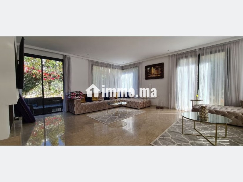 Villa 3 suites meublée en résidence piscine - Location Immobilier - Dar Bouazza - photo 5