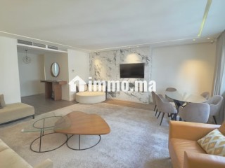 Appartement à vendre à Racine. 4 pièces. Bien meublé - Appartement à vendre - Casablanca