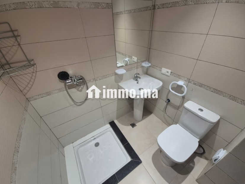 Très bel appartement à louer, centre ville Meknès - Location Immobilier - Meknes - photo 4