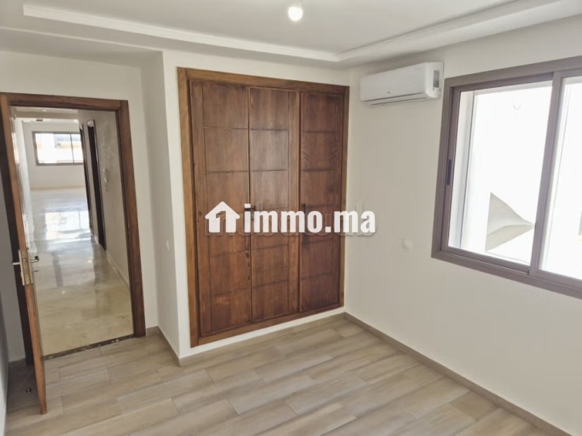 Très bel appartement à louer, centre ville Meknès - Location Immobilier - Meknes - photo 6