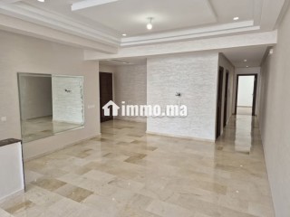 Très bel appartement à louer, centre ville Meknès - Appartement à louer - Meknes
