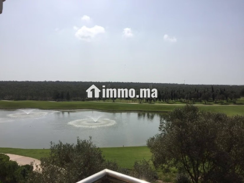 Une magnifique villa de HS donnant sur le golf - Location Immobilier - Bouskoura - photo 2
