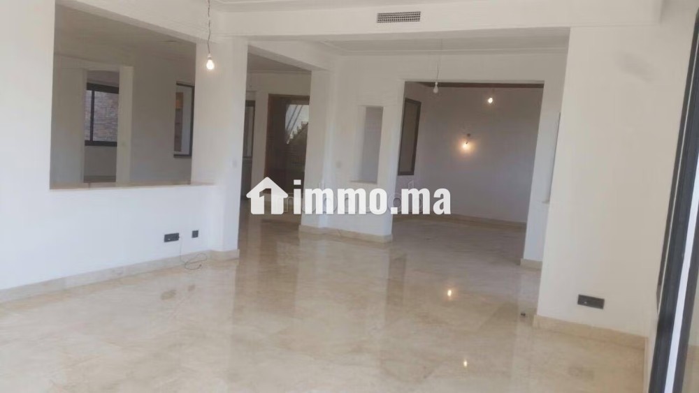 Une magnifique villa de HS donnant sur le golf - Location Immobilier - Bouskoura - photo 4