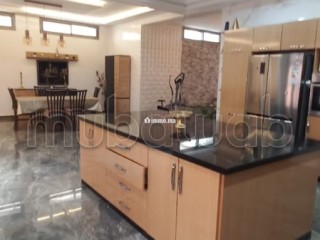 À vendre: Superbe villa meublée à Agdal - Villa à vendre - Marrakech