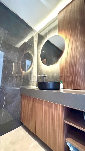 Location d'un appartement à Ain Diab Extension. Surface totale 127 m². TV - Location Immobilier - Casablanca - photo 6
