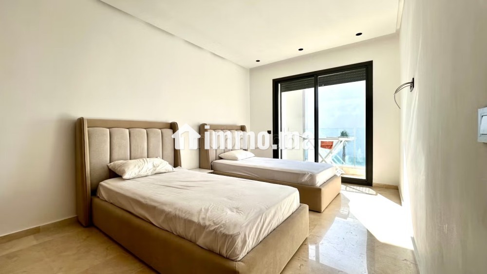 Location d'un appartement à Ain Diab Extension. Surface totale 127 m². TV - Location Immobilier - Casablanca - photo 8
