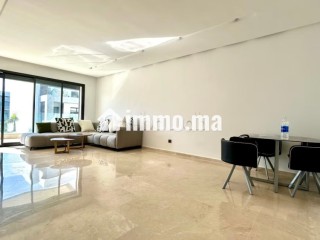 Location d'un appartement à Ain Diab Extension. Surface totale 127 m². TV - Appartement à louer - Casablanca