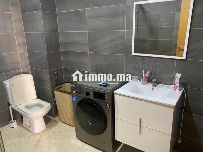 Bel appartement à vendre à El Mansouria. 8 grandes pièces. Garage et terrasse - Vente Immobilier - El Mansouria - photo 7