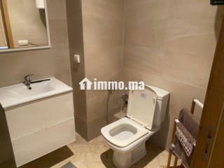 Bel appartement à vendre à El Mansouria. 8 grandes pièces. Garage et terrasse - Appartement à vendre - El Mansouria