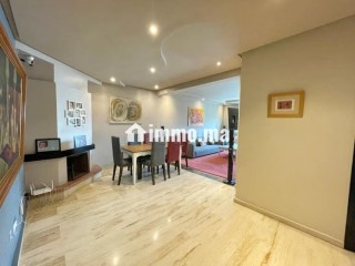 Superbe appartement à vendre à Maârif Extension. 3 pièces. Service de concierge, cheminée - Appartement à vendre - Casablanca