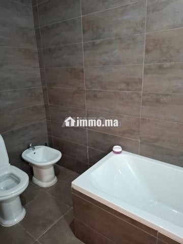 Appartement à louer 80 m² à Moulay Youssef - Location Immobilier - Tanger - photo 7