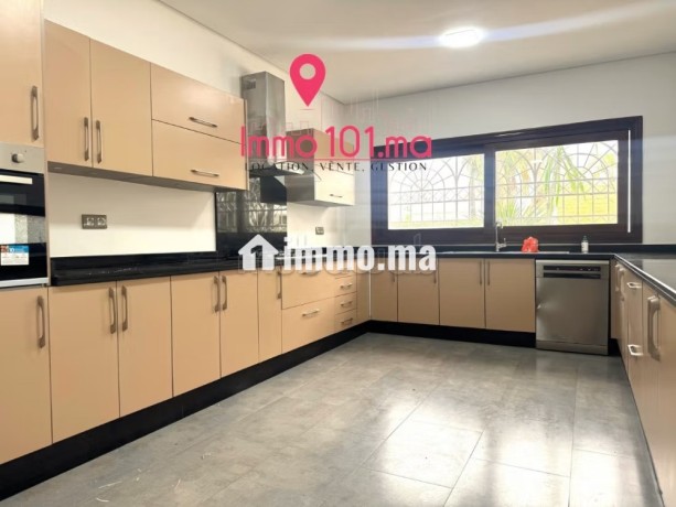location-villa-a-souissi-big-11