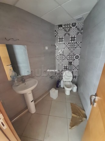 bureau-neuf-de-70-m2-a-louer-allal-fasi-big-3