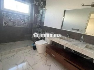 VILLA SEMI MEUBLÉ À LOUER À TAMARIS DAR BOUAZZA - Villa à louer - Casablanca