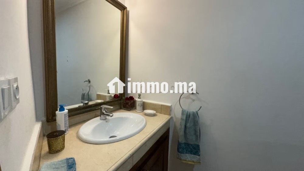Appartement en vente à Maârif Extension. Surface de 177 m². Ascenseur et terrasse - Vente Immobilier - Casablanca - photo 4