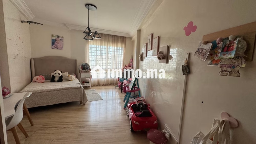 Appartement en vente à Maârif Extension. Surface de 177 m². Ascenseur et terrasse - Vente Immobilier - Casablanca - photo 5