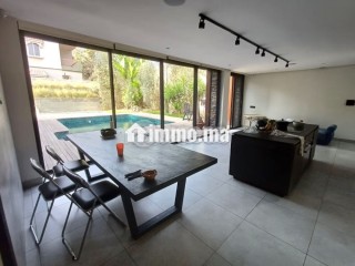 Somptueuse villa à vendre à Polo. 4 grandes pièces. Jardin - Villa à vendre - Casablanca