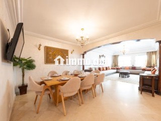 Grand 3 Chambres a Casablanca 2 Mars Hopitaux - Appartement à vendre - Casablanca