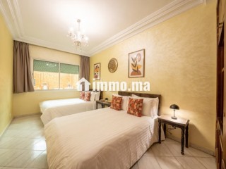 Grand 3 Chambres a Casablanca 2 Mars Hopitaux - Appartement à vendre - Casablanca