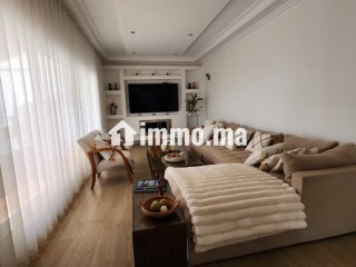 Penthouse Luxueux avec Vue Imprenable sur la Mer - Appartement à vendre - Tanger
