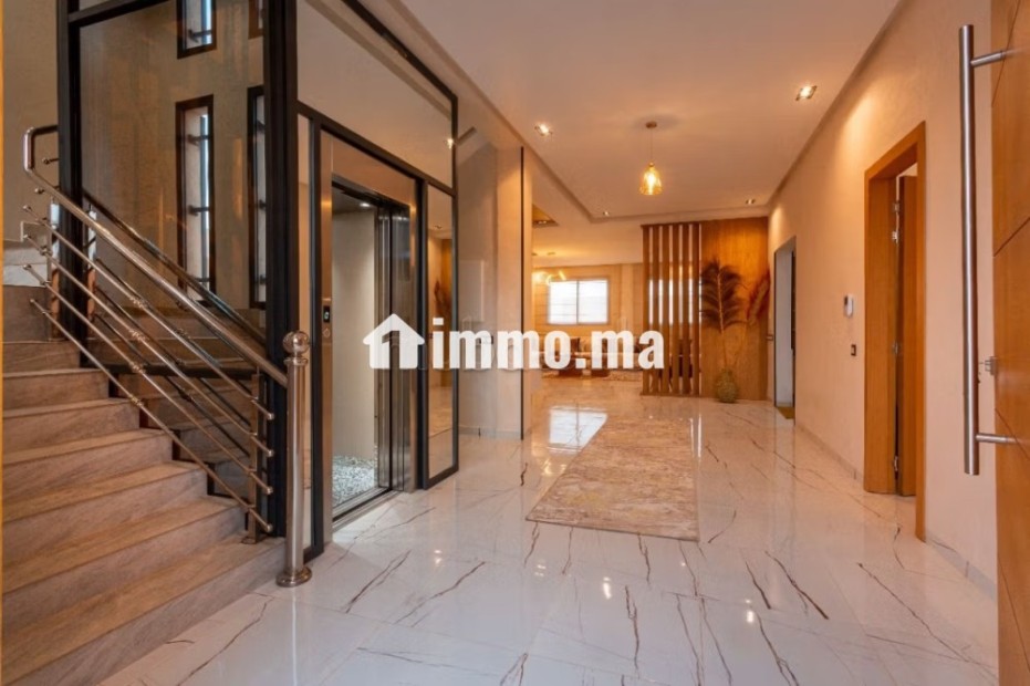 Élégante villa a vendre avenue med6 VE25258 - Vente Immobilier - Marrakech - photo 4