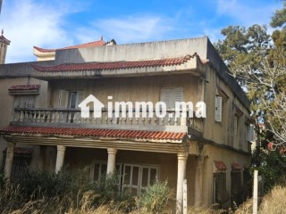 Magnifique villa à vendre à Mghayer. 8 pièces. Jardin et terrasse - Villa à vendre - Tanger