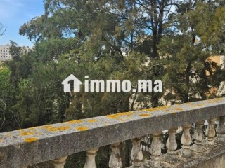 Magnifique villa à vendre à Mghayer. 8 pièces. Jardin et terrasse - Villa à vendre - Tanger