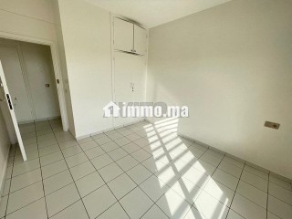 Bel appartement vide à louer – 85 m² – Av des FAR - Appartement à louer - Agadir