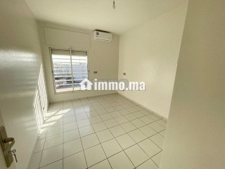 Bel appartement vide à louer – 85 m² – Av des FAR - Appartement à louer - Agadir