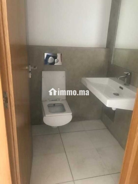 Apartemenpt hs 81m2 à louer racine casa (triangle d'or) - Location Immobilier - Casablanca - photo 8