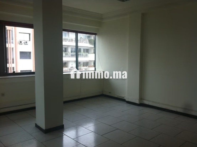Plateau de bureau à louer sur Bd D'ANFA - Location Immobilier - Casablanca - photo 3