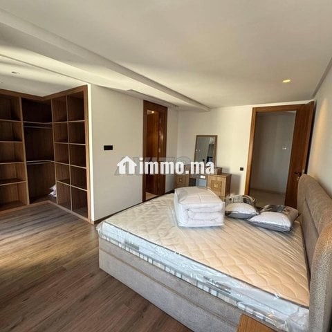 Location appartement meublé à 3 chambres CFC - Location Immobilier - Casablanca - photo 3