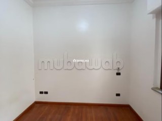 Appartement 3 chambres vide. Résidence avec piscine gueliz - Appartement à louer - Marrakech