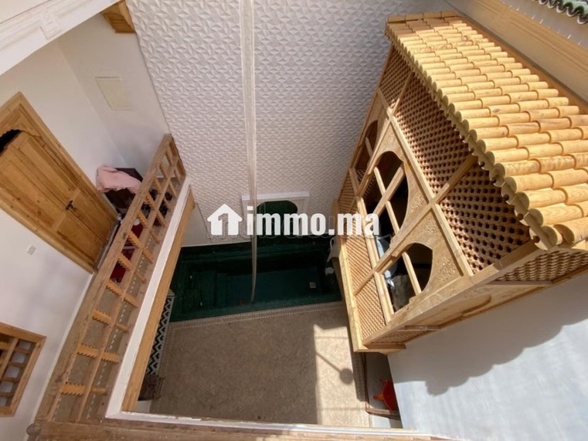 Vente riad titré avec 4 chambres à bab taghzoute - Vente Immobilier - Marrakech - photo 6