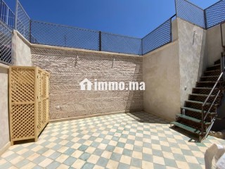 Vente riad titré avec 4 chambres à bab taghzoute - Villa à vendre - Marrakech