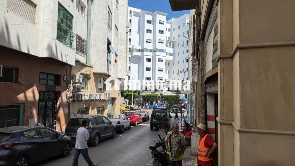 Grand appartement familial avec terrasse et garage au cœur de Tétouan - Vente Immobilier - Tetouan - photo 2