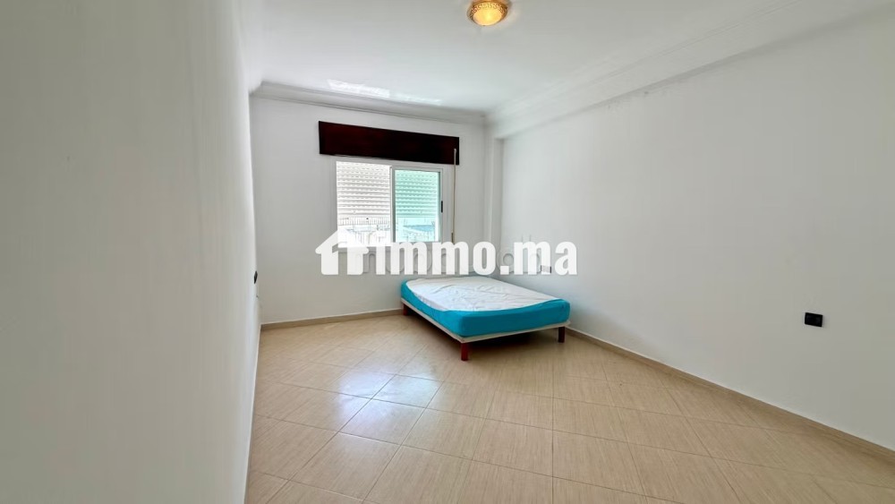 Grand appartement familial avec terrasse et garage au cœur de Tétouan - Vente Immobilier - Tetouan - photo 8