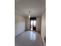 Très bel appartement en location à Mhamid. 2 pièces confortables. Fenêtres double vitrage et chauffage central - miniature 4
