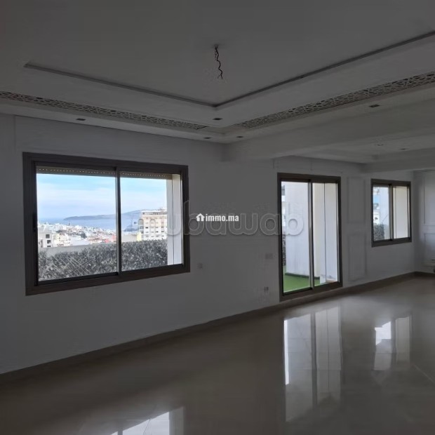 Appartement 5 chambres avec terrasse vue mer - Location Immobilier - Tanger - photo 8