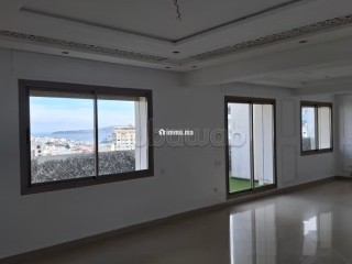 Appartement 5 chambres avec terrasse vue mer - Appartement à louer - Tanger