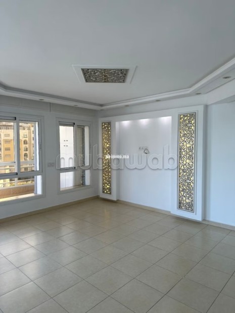 Appartement vide à louer à Tanger centre ville - Location Immobilier - Tanger - photo 4