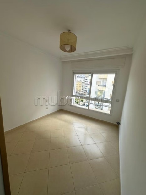 Appartement vide à louer à Tanger centre ville - Location Immobilier - Tanger - photo 7