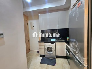 Superbe appartement à louer à Oasis.
Superficie 60 m².
Meublé - Appartement à louer - Casablanca
