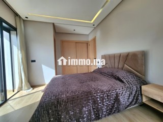 Superbe appartement à louer à Oasis.
Superficie 60 m².
Meublé - Appartement à louer - Casablanca