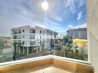 Superbe appartement à louer à Oasis.
Superficie 60 m².
Meublé - Appartement à louer - Casablanca