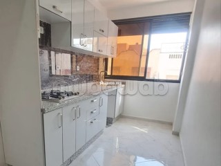 Vente d'un bel appartement à Hay Mohammadi. 3 pièces confortables - Appartement à vendre - Agadir